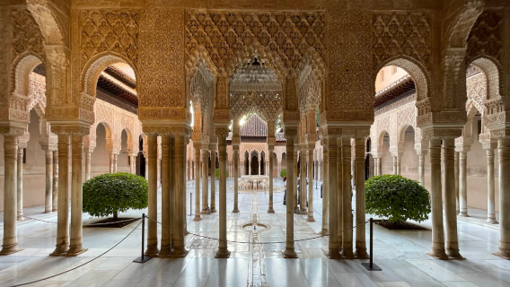 tour di un giorno a L'Alhambra