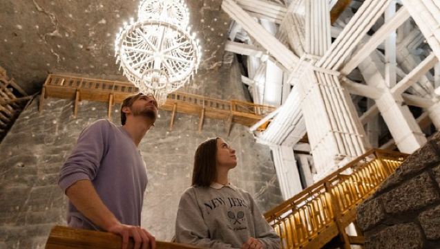 Wieliczka Salt Mine Guided Tour from Krakow + Ticket & Transfer