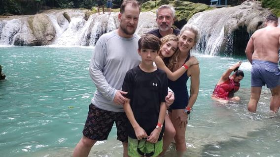 From Ocho Rios: Blue Hole Secret Waterfall & Highlight Tour