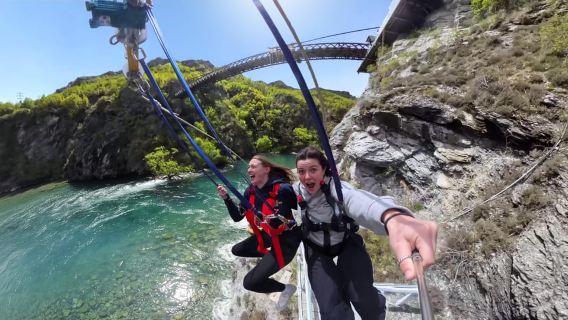 Queenstown: Kawarau Bungy & Swing Combo