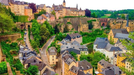 Luxembourg Highlights: Walking Tour in English