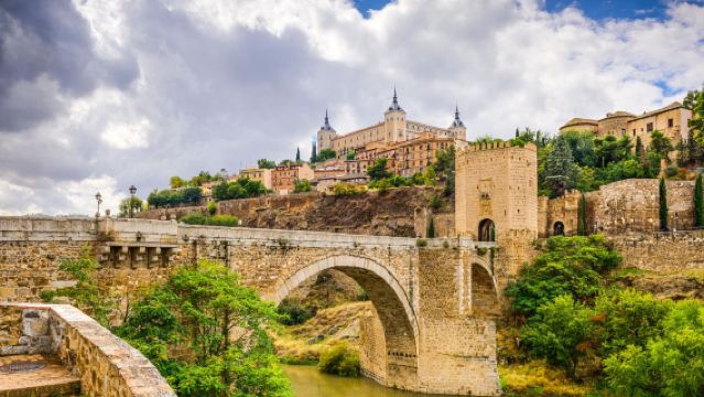 Excursion d'une journée au point de vue de la vallée de Tolède, à la cathédrale de Tolède et à la Plaza de Zucco de Bell