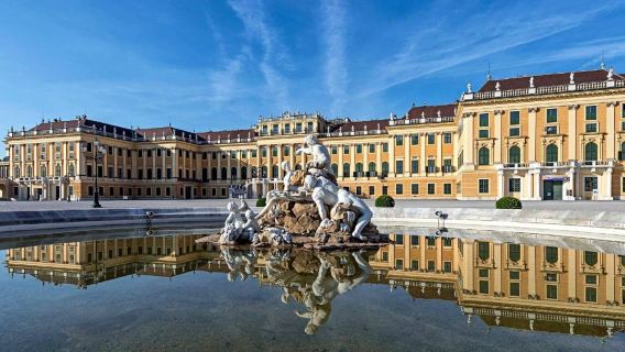 シェーンブルン宮殿+ベルヴェデーレ宮殿+ホーフ宮殿ワンデーツアー【貸切貸切チャータールートI 旅程調整|中国語ガイド