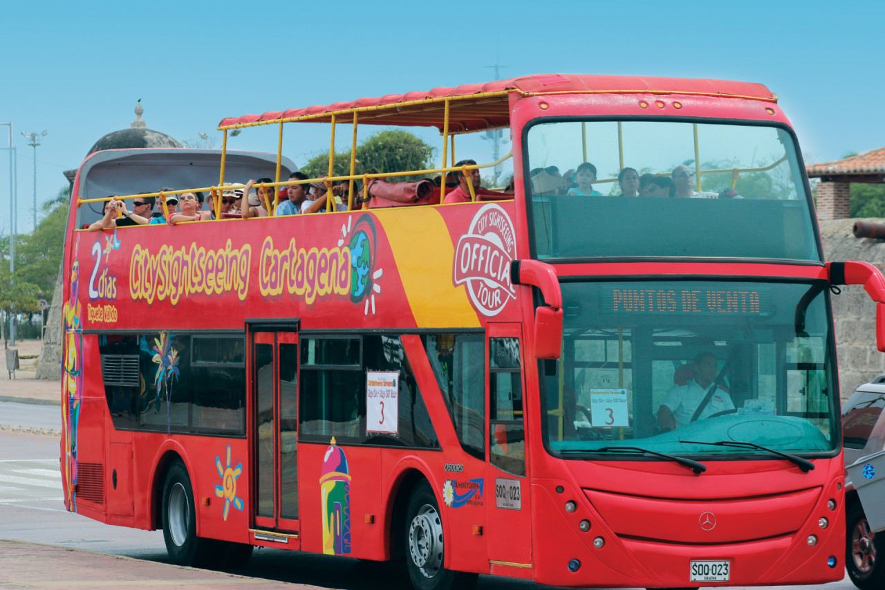 カルタヘナ・デ・インディアス シティ・サイトシーイング 乗り降り自由バスツアー - City Sightseeing Cartagena Hop-on Hop-off Bus Tour