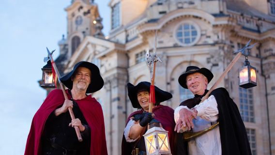 Dresden by Lantern Light: Walking Tour with Mysterious Night Watchman