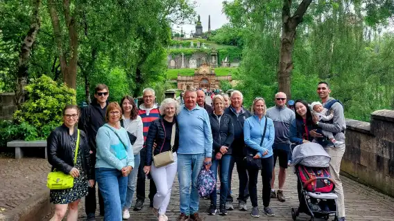 Glasgow: Guided Walking Tour