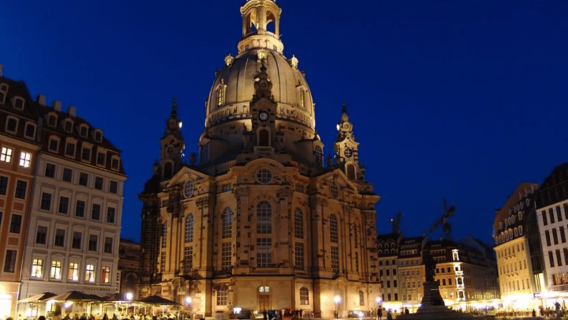 Recorrido a pie de 3 horas por el mercado Striezelmarket de las maravillas invernales de Dresde