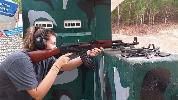 Montagne de la Vierge Noire – Temple Cao Dai – Tunnels de Củ Chi – Visite d'une journée