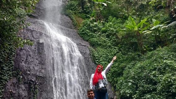 Tangkuban Perahu Bergtour