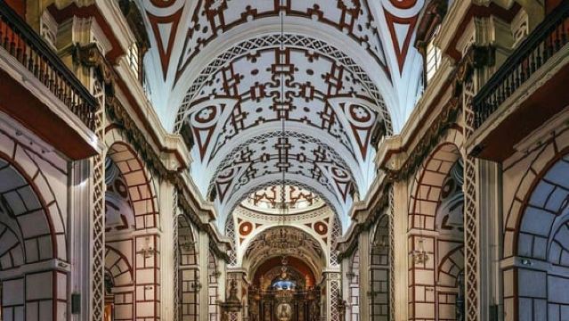 Ayacucho: Colonial Temples | Altarpieces and Architecture |