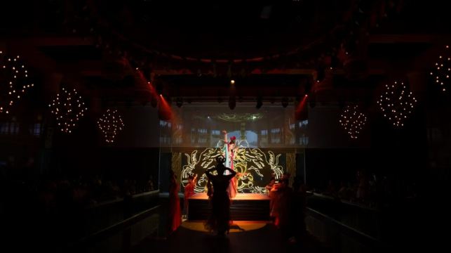 成都【蜀國】宮宴（北湖店）沉浸式體驗千年前的宮宴【精品美食+舞蹈表演+蜀國歷史文化體驗+可選服裝化妝】