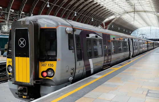 特快列車：倫敦希思羅機場和帕丁頓火車站火車票【單程來回可選/提前1天可退/隨買隨走】