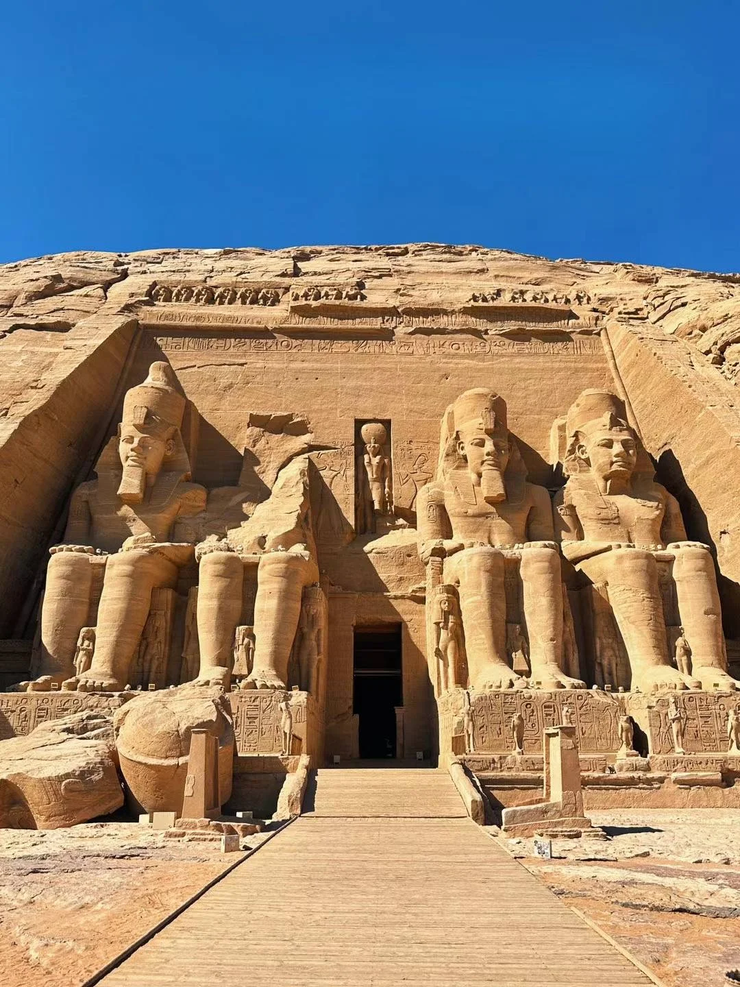 Abu Simbel Temple Tour