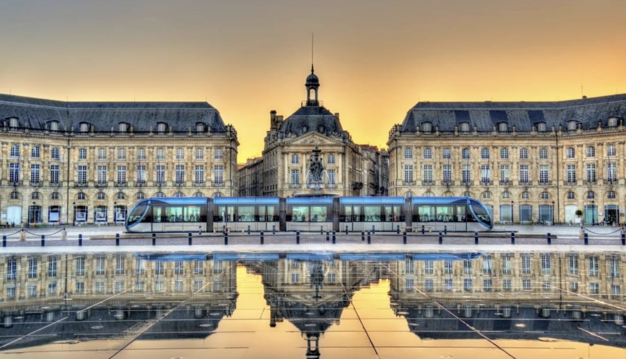 法國波爾多市區+紅酒品鑑（葡萄酒博物館）包車一日遊