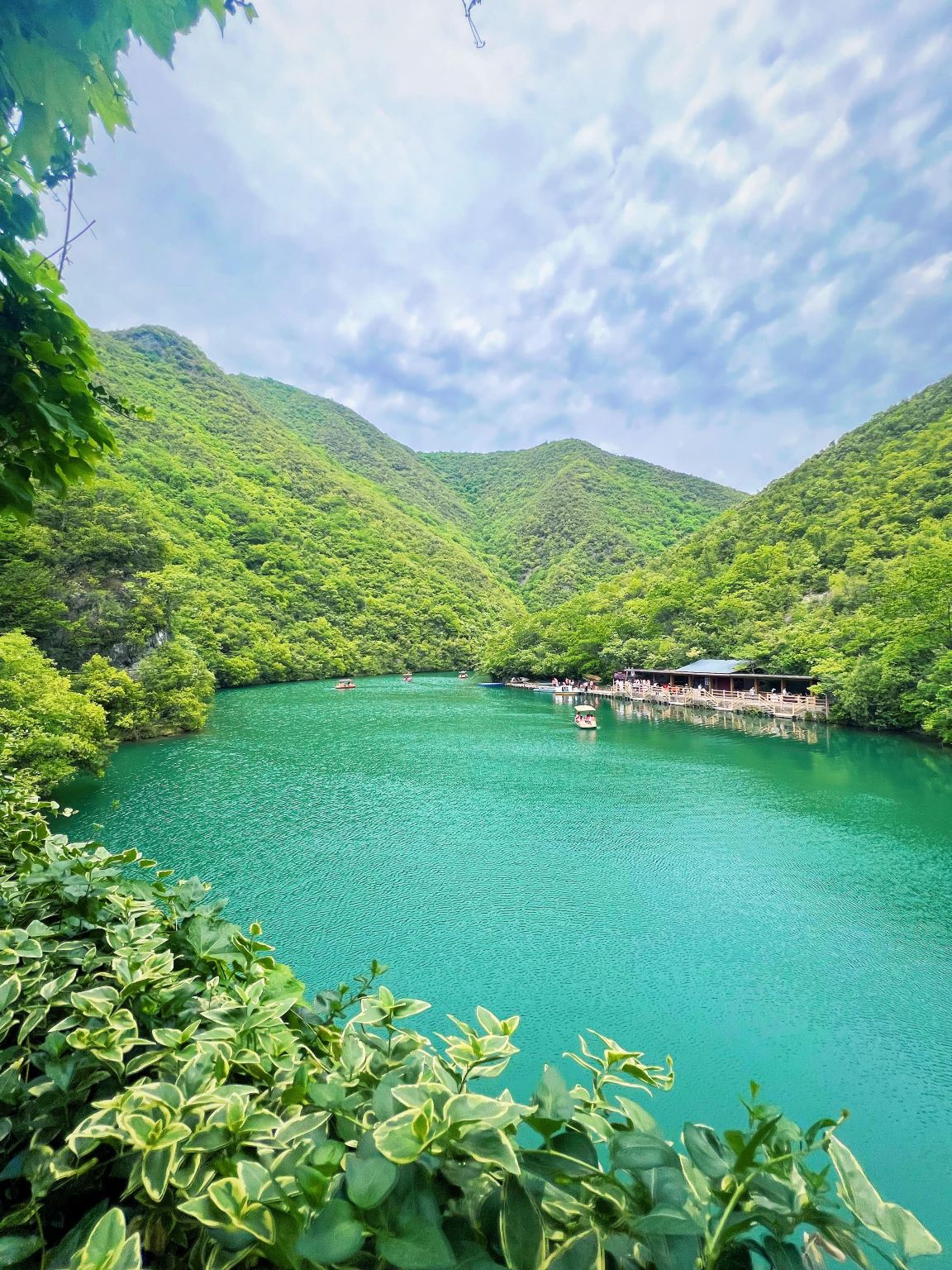 Shiyan Museum + Wulong River Attraction + Dongfeng Hometown Day Tour in Hubei with bilingual service available