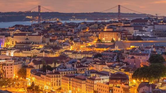 Leisurely Lisbon Day Tour in Portugal [Private Charter + Chinese-Speaking Driver + Customizable Itinerary]