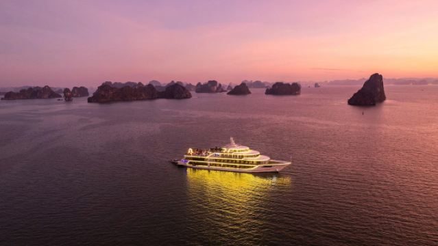 Sea Octopus Sunset Dinner A Culinary Voyage of Ha Long Bay