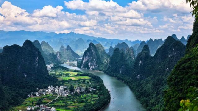 ทัวร์วันเดียวที่กุ้ยหลินหยางซั่ว: ภูเขาเซียงกง ปั่นจักรยานหรือล่องแพไม้ไผ่