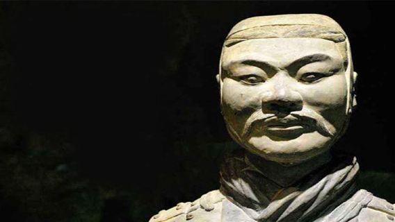 Tour di un giorno al Museo dei guerrieri e dei cavalli di terracotta di Qin, imparare a fare la pasta, Palazzo Huaqing e guida in inglese
