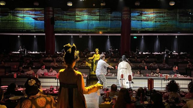 河南洛陽●武皇盛宴｜沉浸式體驗宮廷盛宴 【宮廷美食+宮廷樂舞+可選古代服飾造型體驗】C