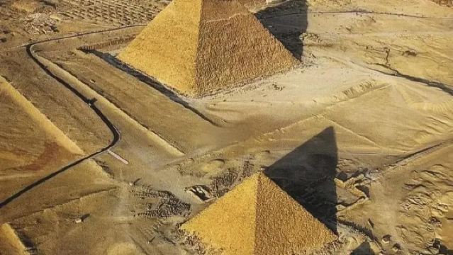 Cairo Day Tour with Chinese-Speaking Driver: Great Sphinx of Giza + The Egyptian Museum in Cairo + Khan el-Khalili Bazaar