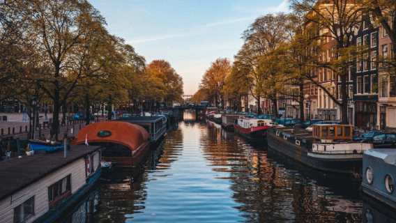 penterjemah di Amsterdam, Belanda | penterjemahan perniagaan/pameran + pemandu pelancong tempatan + pemandu pelancong + sewaan peribadi tersuai