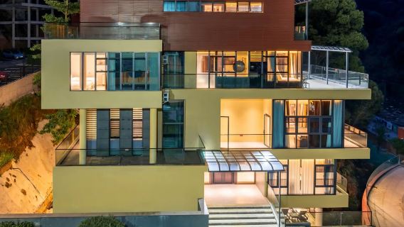 Villa 14 Bilik di Kaunti Longmen Nankunshan - Biliard + Kolam Mata Air Panas + KTV + Taman Permainan Kanak-kanak + Kolam Renang