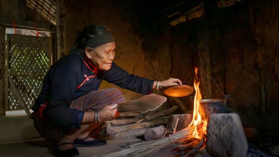9 ore di tour privato di lusso: Isola Boundary e Villaggio Culturale delle Minoranze Indigene di Hainan