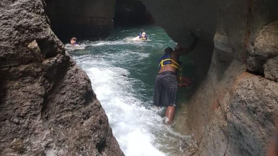 โดมินิกา: ทัวร์วัน Get Set Wet