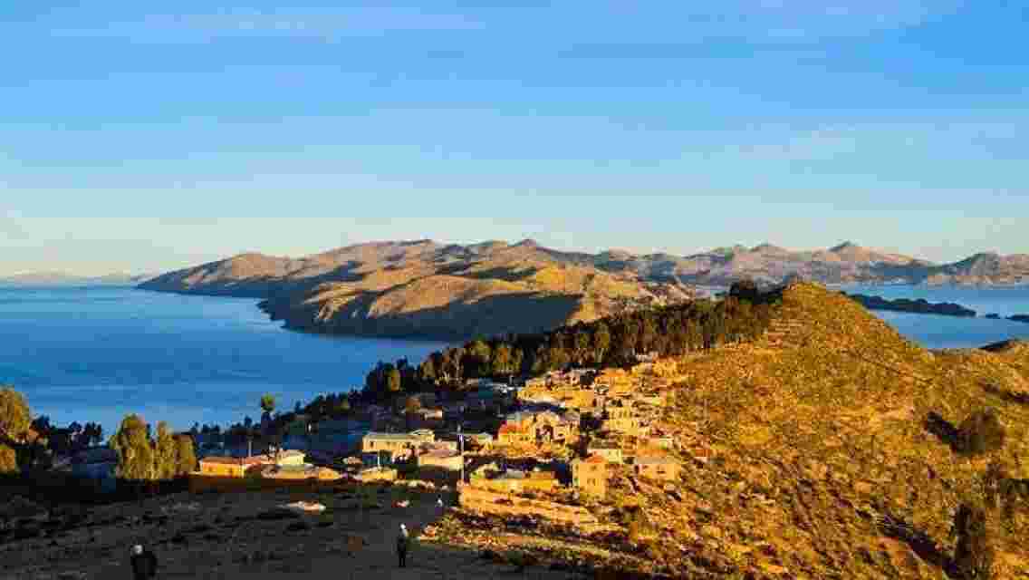 2-Day Lake Titicaca and Sun Island (Isla del Sol) from La Paz