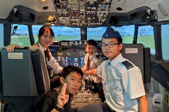 Boeing 737 simulated flight experience package for two persons