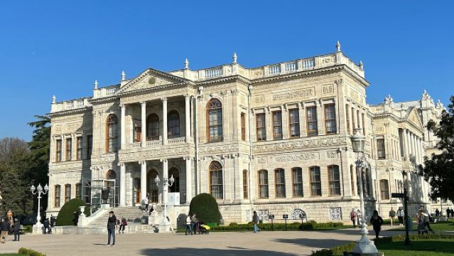 Palazzo Dolmabahce & Harem: Biglietto d'ingresso Salta la Coda + Audioguida