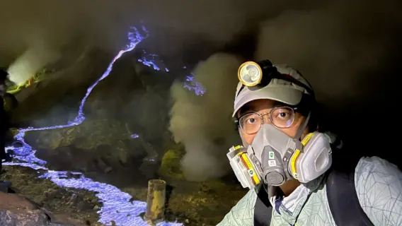 Ijen Blue Fire Hiking One Day Tour from Bali - Private Tour Option 
