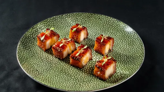 Junlan and Yuehui lunch/dinner Option for two