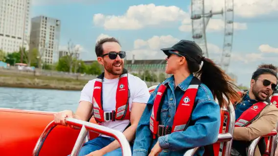 London: Thames Rockets Speedboat Experience