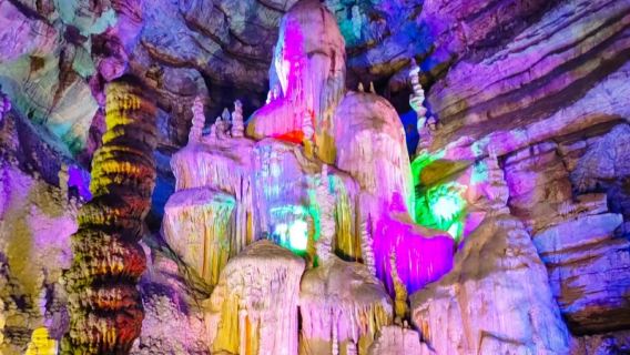 貴州織金洞一日遊【精品小車團＋上門接駁＋私人導覽獨立包團】