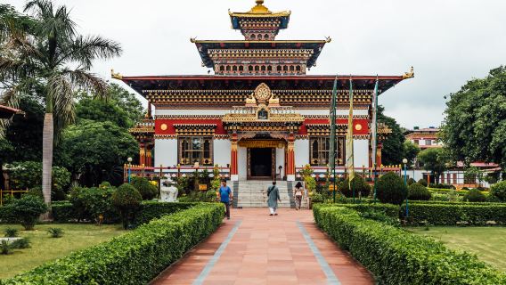 ワーラーナシー巡礼3日間ツアー(サーナス&川下りボート乗船付き)