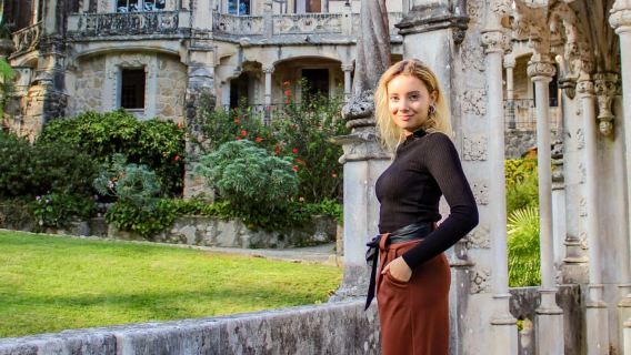 Sintra: servizio fotografico Quinta da Regaleira (biglietto d'ingresso incluso)