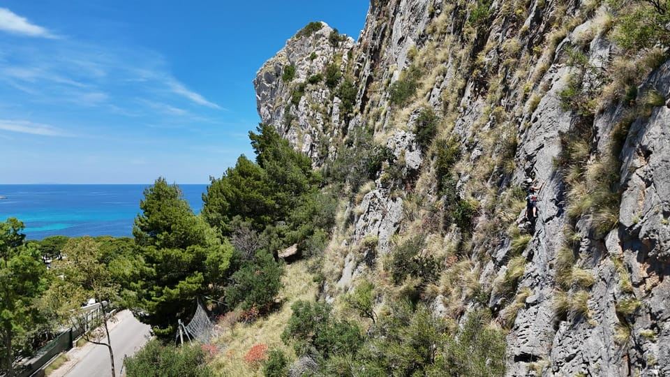 Palermo: Mondello, Half-Day Rock Climbing Experience