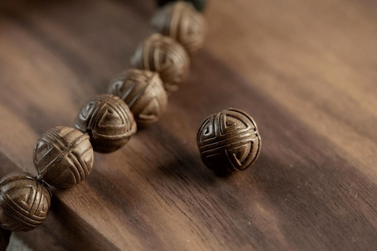 Make Your Own Incense Beads Bracelet in Central Shanghai