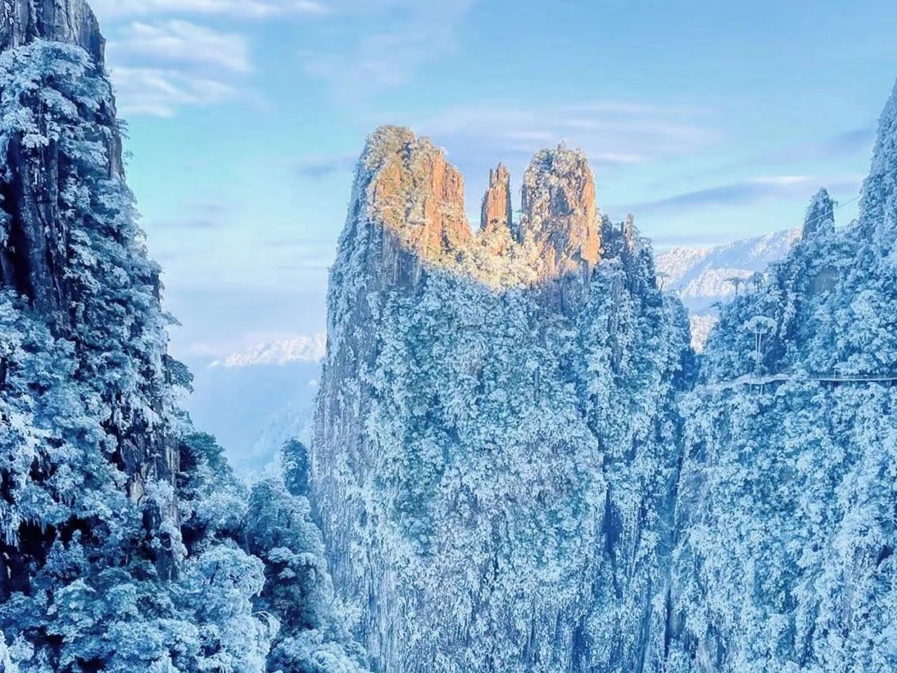 郴州·莽山五指峰景區一日遊【精緻小團上門接送純玩自由行包車】