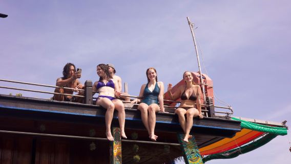 Nha Trang: Tour di snorkeling di mezza giornata con BBQ a bordo