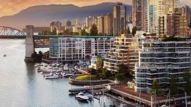 加拿大溫哥華卡皮拉諾吊橋+史丹利公園+加拿大廣場【定制包車】