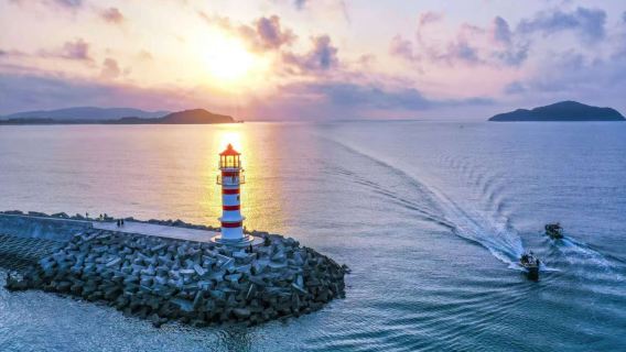 Excursion d'une journée à Wanning : Péninsule de Shenzhou, Baie de Shimei, Baie de Riyue, Village de Bali et Jardin botanique de Xinglong