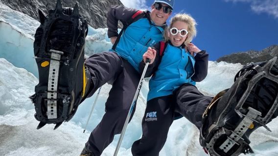 Fox Helihike: Excursión en helicóptero, caminata por el glaciar y escalada en hielo en Fox Glacier, Queenstown, Nueva Zelanda