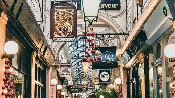 Lorong-Lorong Tertutup Paris & Pengalaman Parfum Fragonard