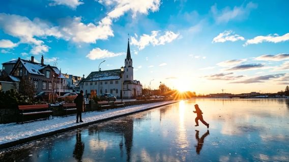 冰島雷市｜市政廳+特約寧湖+太陽航海者+天空溫泉｜可定制※