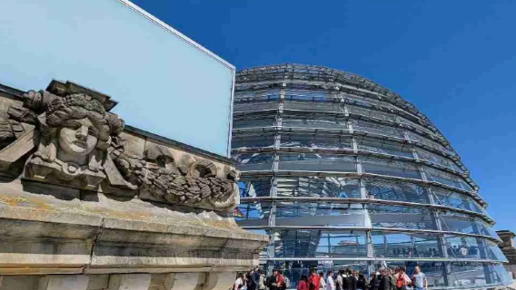 Berlin: Dewan Bandaraya Berlin + Pulau Muzium + Bangunan Reichstag | Tarikan dalam bandar boleh disesuaikan