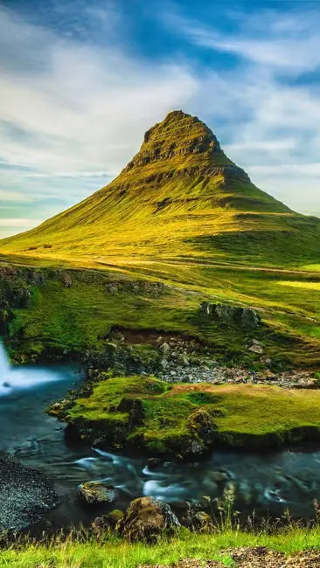 1-day tour to Snaefellsnes, Budir Church and Kirkjufell