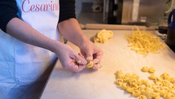 Como: Pasta Workshop in a Local Home by Cesarine